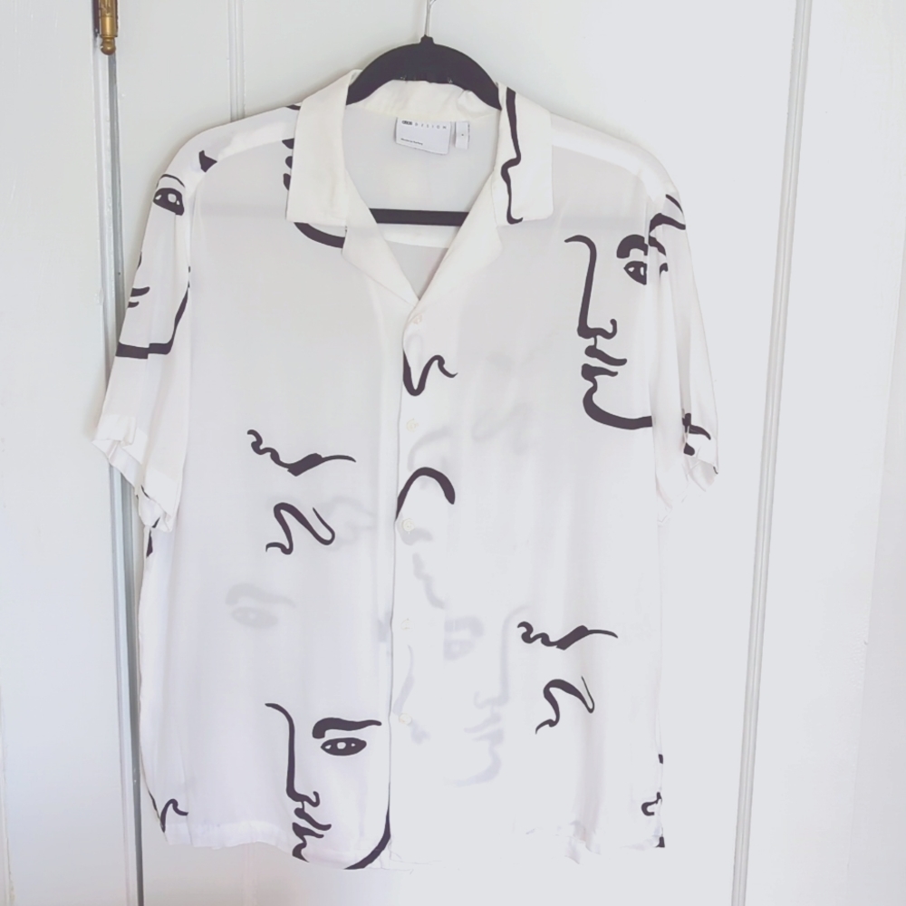 Abstract Face Print Short-Sleeve Shirt - White/Black